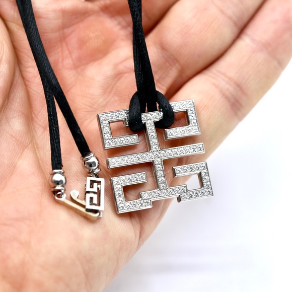 Cartier Jewelry - Cartier 1.5 Carat Diamond 18 White Gold Necklace